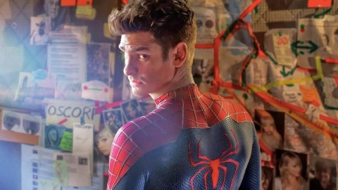 Spider-Man No Way Home, Andrew Garfield vuole essere di nuovo Peter Parker: ha la tuta giusta per fare pipì [SPOILER]