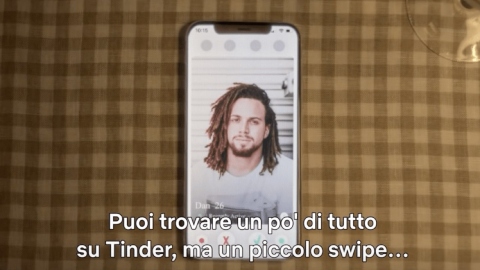 Il truffatore di Tinder: il trailer del documentario sulle insidie delle app di dating