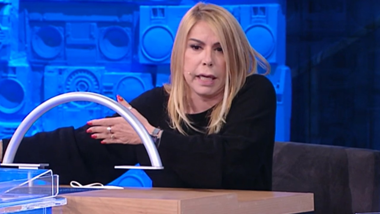 Amici 21, Rudy Zerbi contro Anna Pettinelli: "Maleducata e prevaricatrice", la reazione di Luigi Strangis