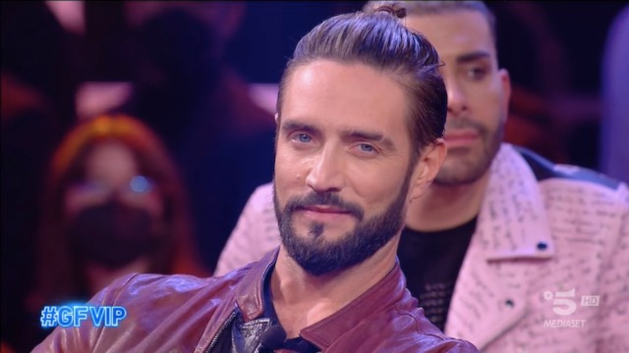 Grande Fratello Vip: "Alex Belli mi ha fatto passare per una manipolatrice", parla Nathaly Caldonazzo