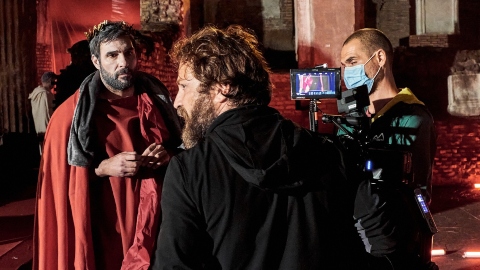 Power of Rome: la nostra intervista a Edoardo Leo, che è nato lo stesso giorno di Roma, e al regista