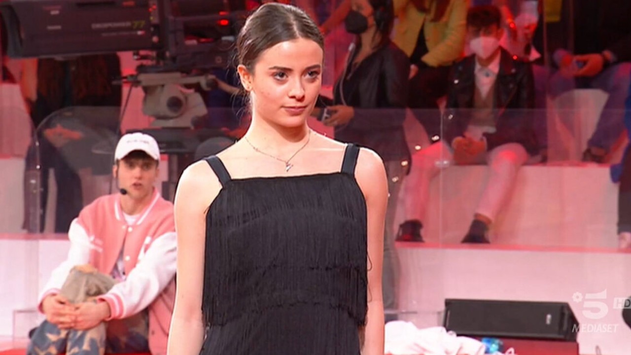 Amici 21, Carola Puddu eliminata: la reazione di Luigi Strangis e la rivelazione di Maria De Filippi