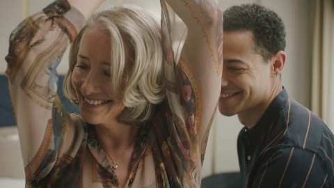 Good Luck to You, Leo Grande: Emma Thompson ingaggia un gigolò nel trailer del film