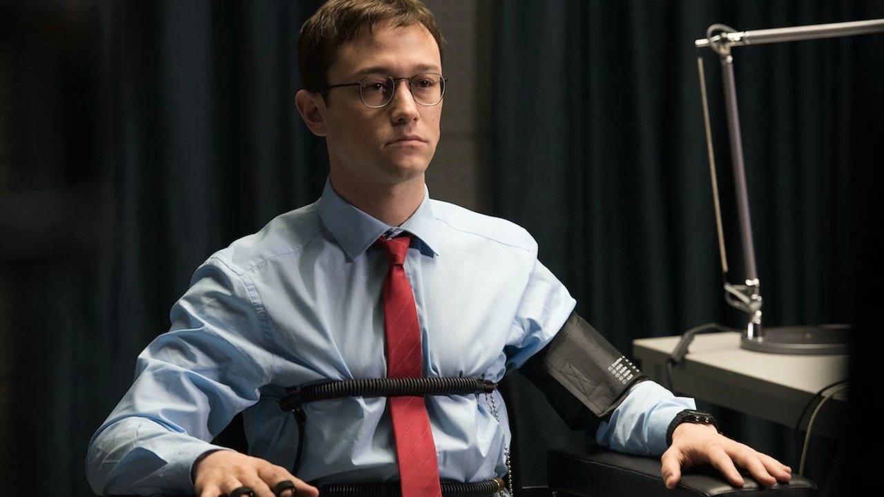 Stasera in TV: Film e Programmi di Oggi Domenica 22 Maggio 2022 Stasera in TV: Film e Programmi di Oggi Domenica 22 Maggio 2022