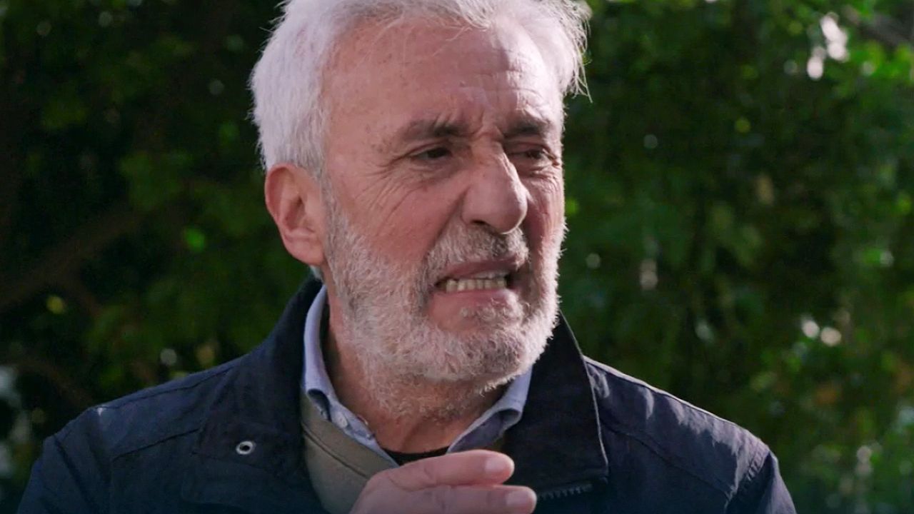 Un Posto al Sole Anticipazioni 8 giugno 2022: Raffaele costretto a mentire. Salverà la sua famiglia?