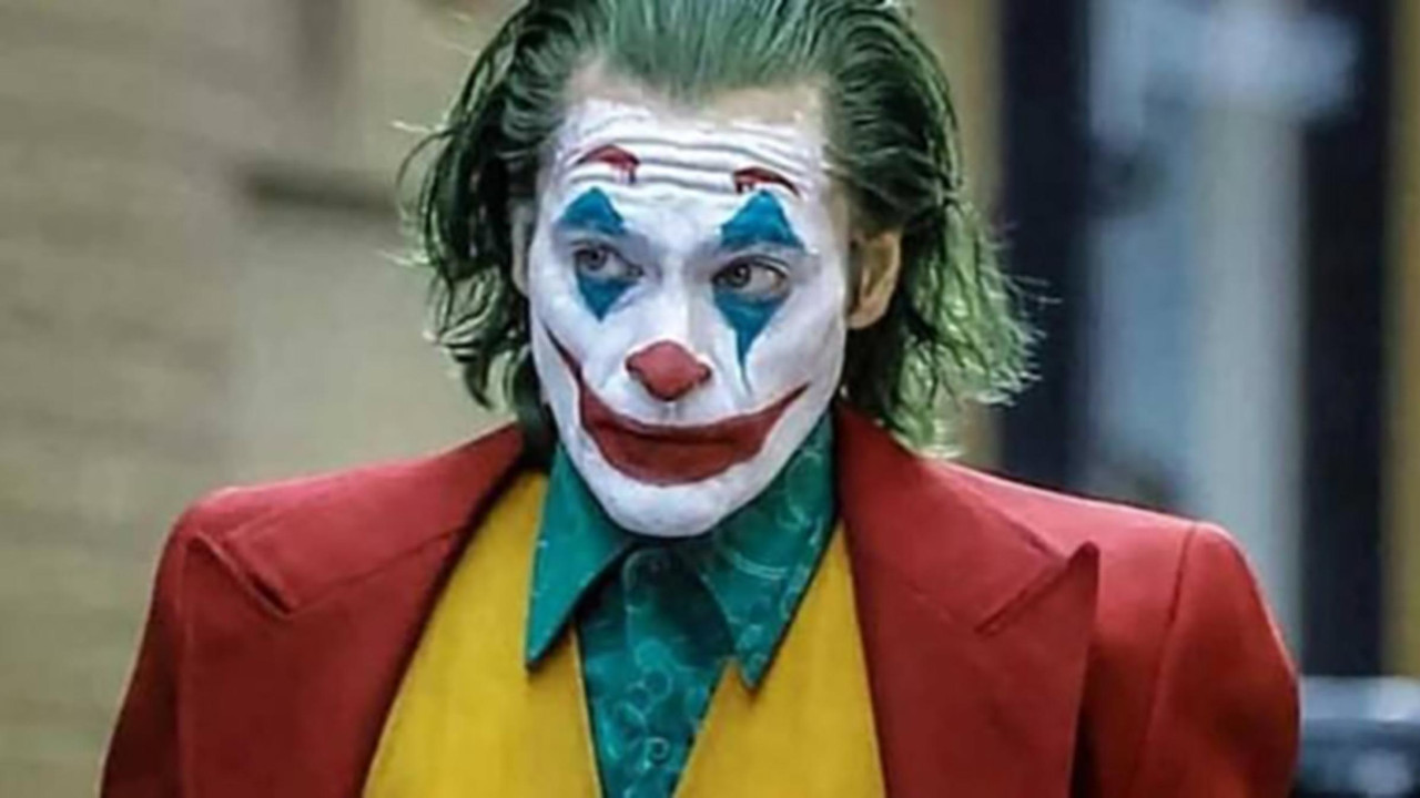 Joker 2: Todd Phillips dà la conferma ufficiale e rivela il titolo con due foto su Instagram