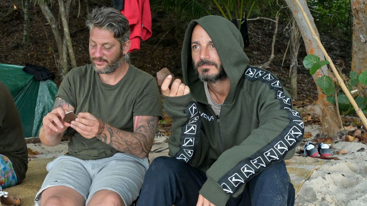 Isola dei Famosi, ex naufraga smaschera Edoardo, Estefania, Luca e Nicolas: "Hanno violato le regole del gioco"