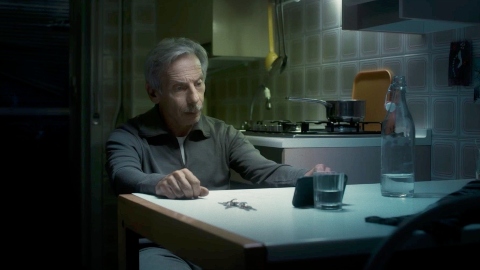 Le voci sole, Giovanni Storti senza Aldo e Giacomo: diario di una solitudine tra fabbrica e inferno social 