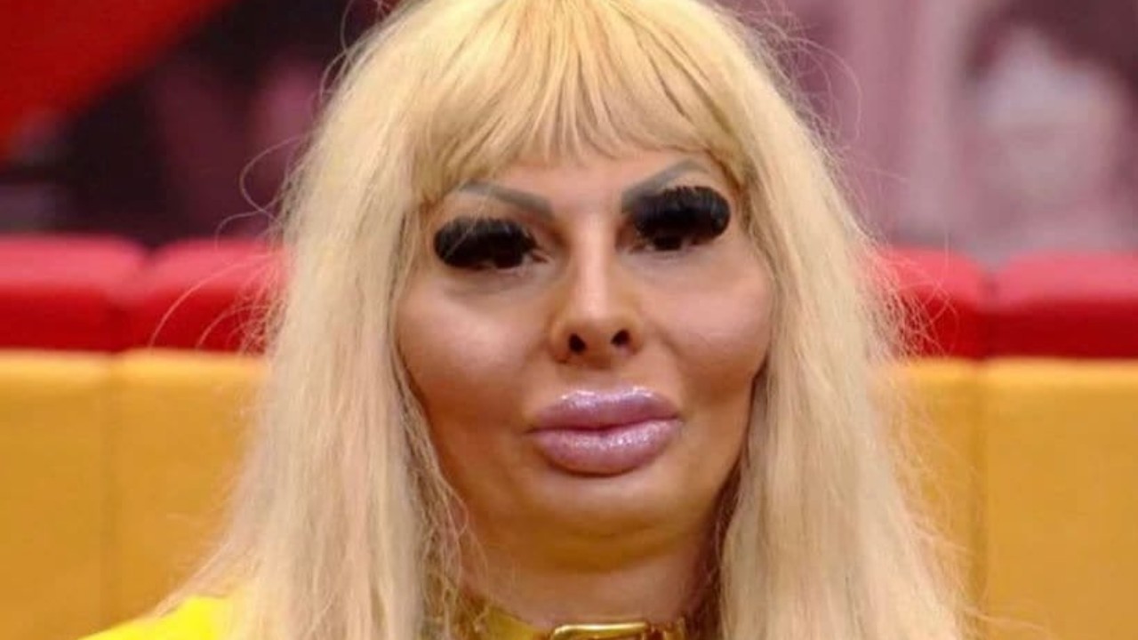 Grande Fratello Vip Elenoire Ferruzzi furia contro gli autori Ci