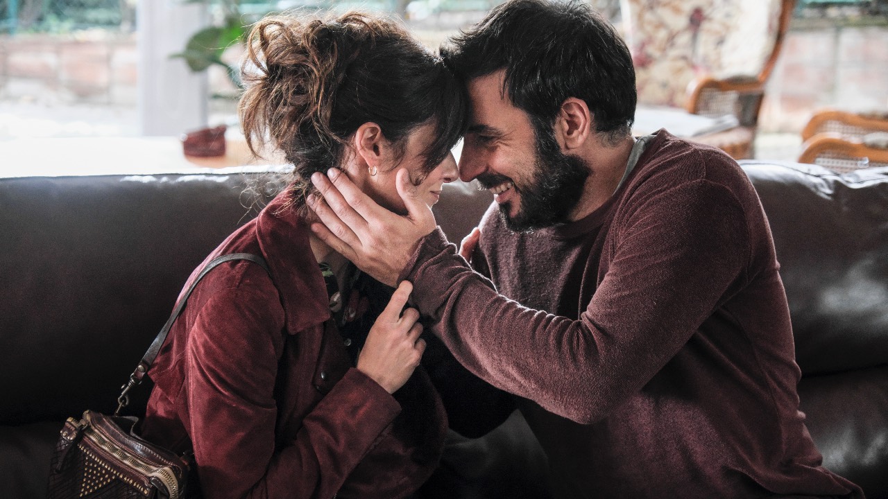 Era ora, l'avventura romantica del tempo: video intervista con Edoardo Leo e Barbara Ronchi