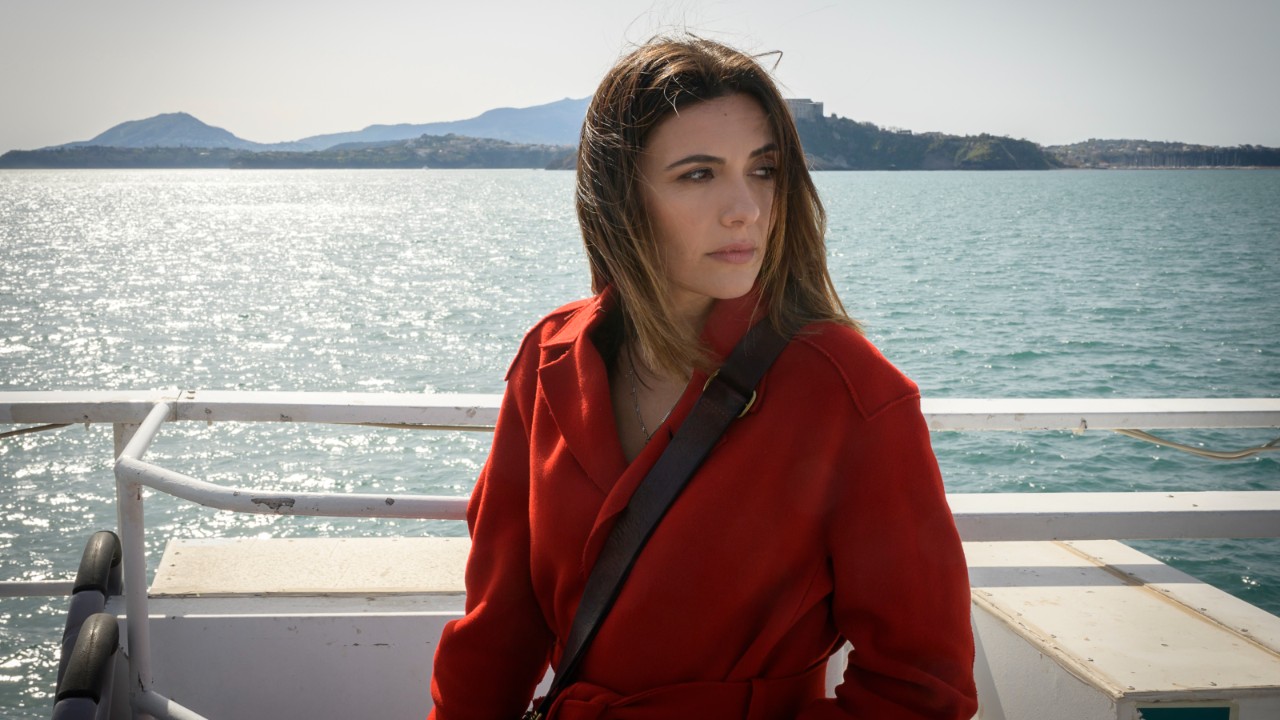 Mina Settembre: Questa sera su Rai 1 il Finale di Stagione. Mina perderà il lavoro?
