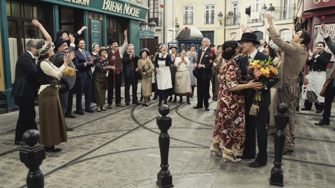 Beautiful e Una Vita Anticipazioni: Puntate di oggi 12 novembre 2022