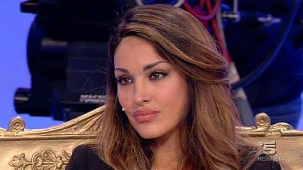 Uomini e Donne, Rosa Perrotta racconta perché ha abbandonato la tv Uomini e Donne, Rosa Perrotta racconta perché ha abbandonato la tv