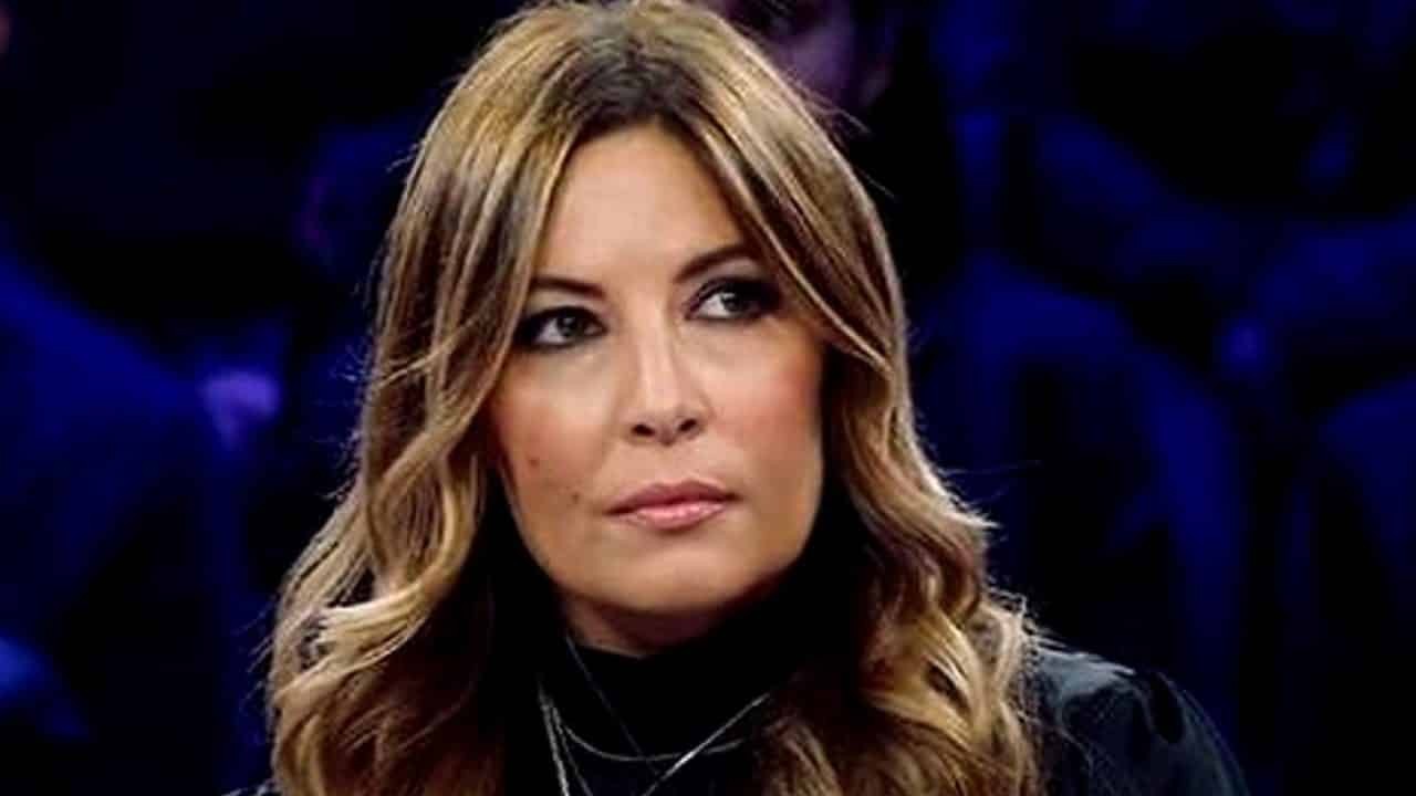 Amici 22, ex professore attacca Selvaggia Lucarelli: "La Celentano dei poveri" Amici 22, ex professore attacca Selvaggia Lucarelli: "La Celentano dei poveri"
