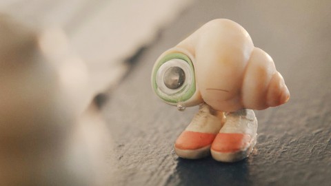 Marcel the Shell, una conchiglia parlante nel trailer italiano del curioso film di animazione