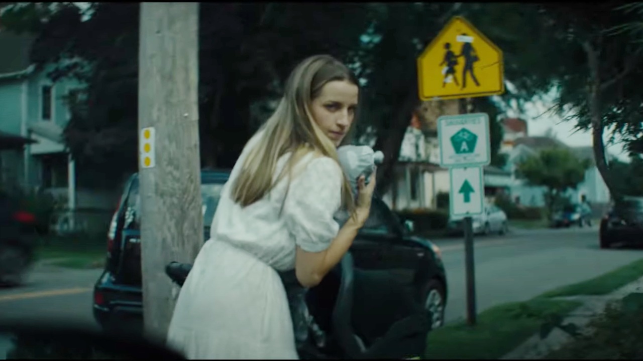 Baby Ruby: una maternità terrificante nel trailer dell'horror con KIt Harington e Noémi Merlant