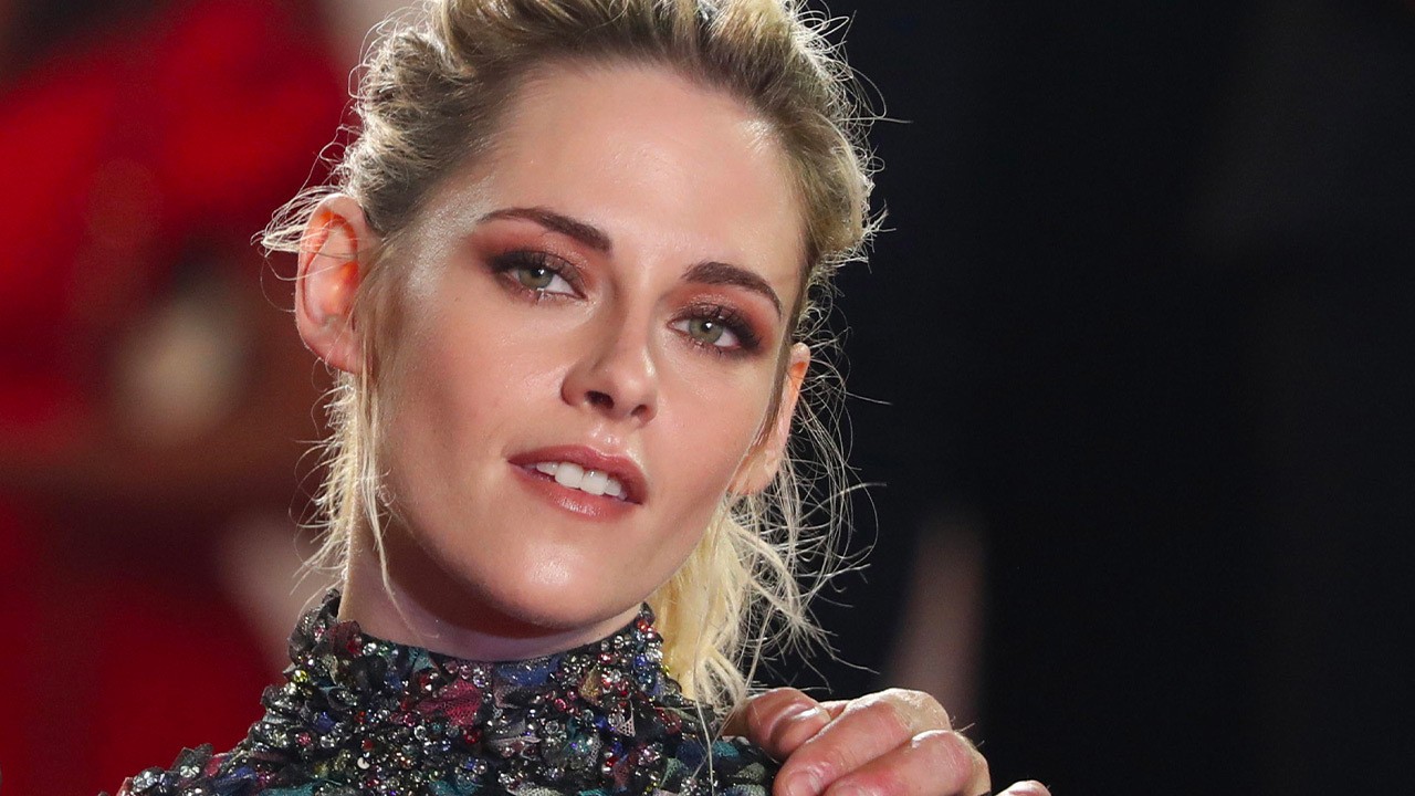 Sontag, Kristen Stewart sarà la scrittrice Susan Sontag nel biopic diretto da Kirsten Johnson