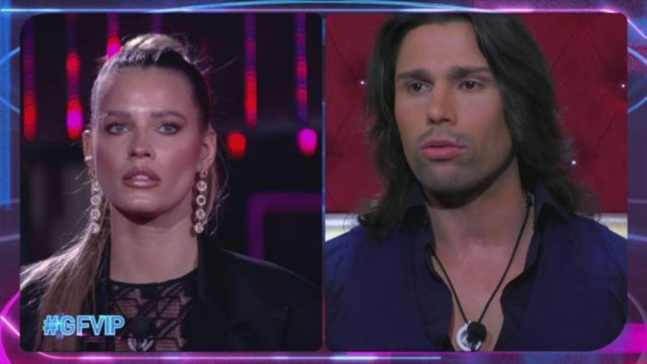 Grande Fratello Vip, Luca Onestini si prende un due di picche da Ivana: il rifiuto della sua ex fidanzata