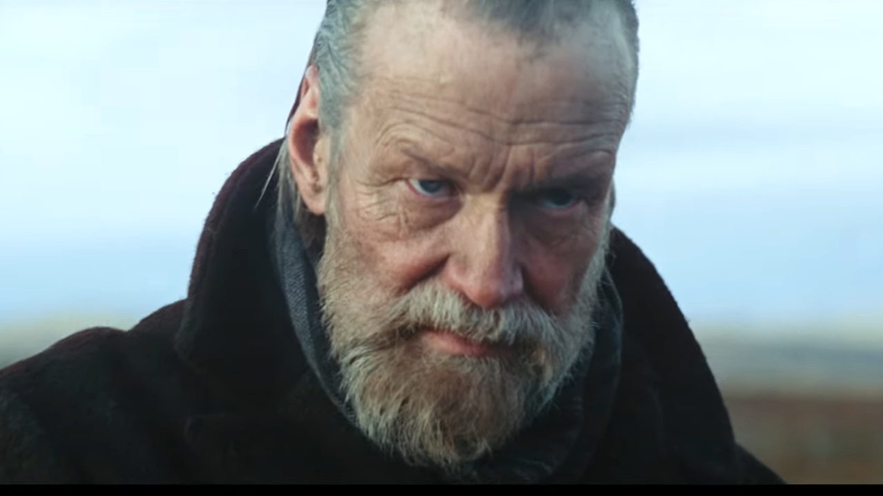 Sisu: il violento trailer red band del film finlandese su un cercatore d'oro in guerra coi nazisti