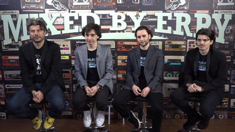 Mixed by Erry: la nostra video intervista al regista Sydney Sibilia e ai tre protagonisti