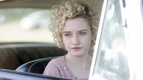 Madonna, Julia Garner si esprime sul biopic sospeso: "Incrociamo le dita"
