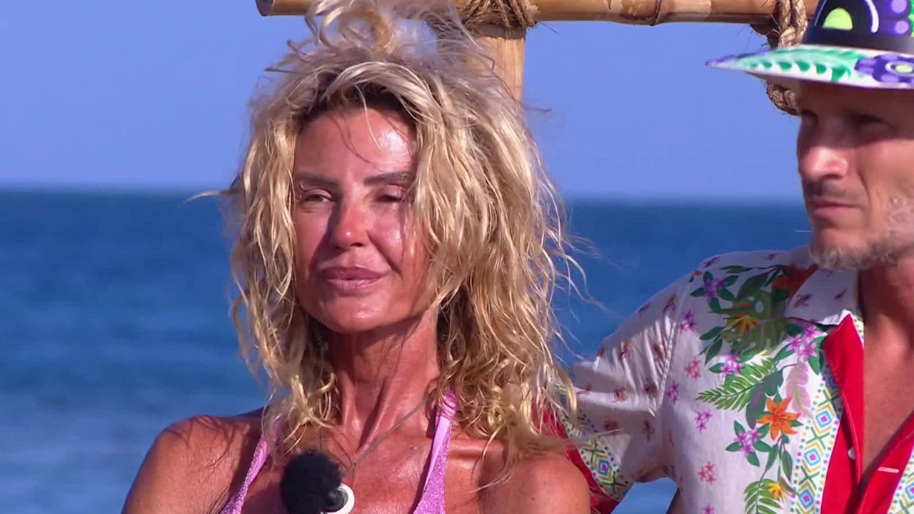 Isola dei Famosi, Vladimir Luxuria affronta Nathaly Caldonazzo che sbotta: "Me lo chiedono gli autori"