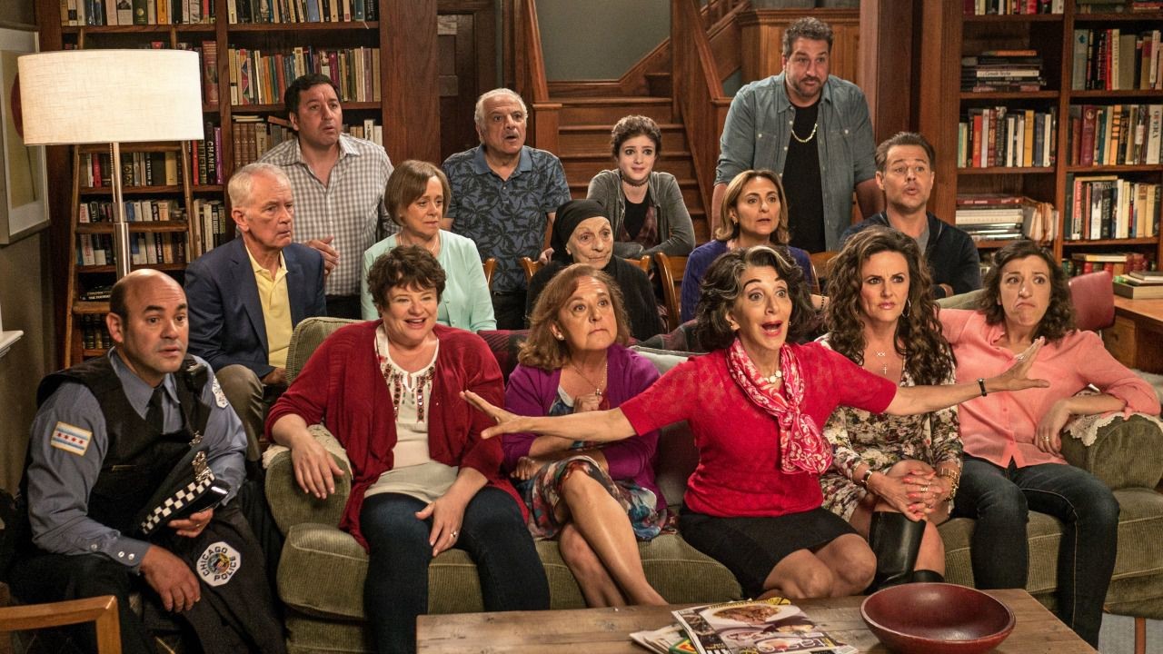 Il mio grosso grasso matrimonio 3, la famiglia Portokalos si riunisce nel primo trailer del film!