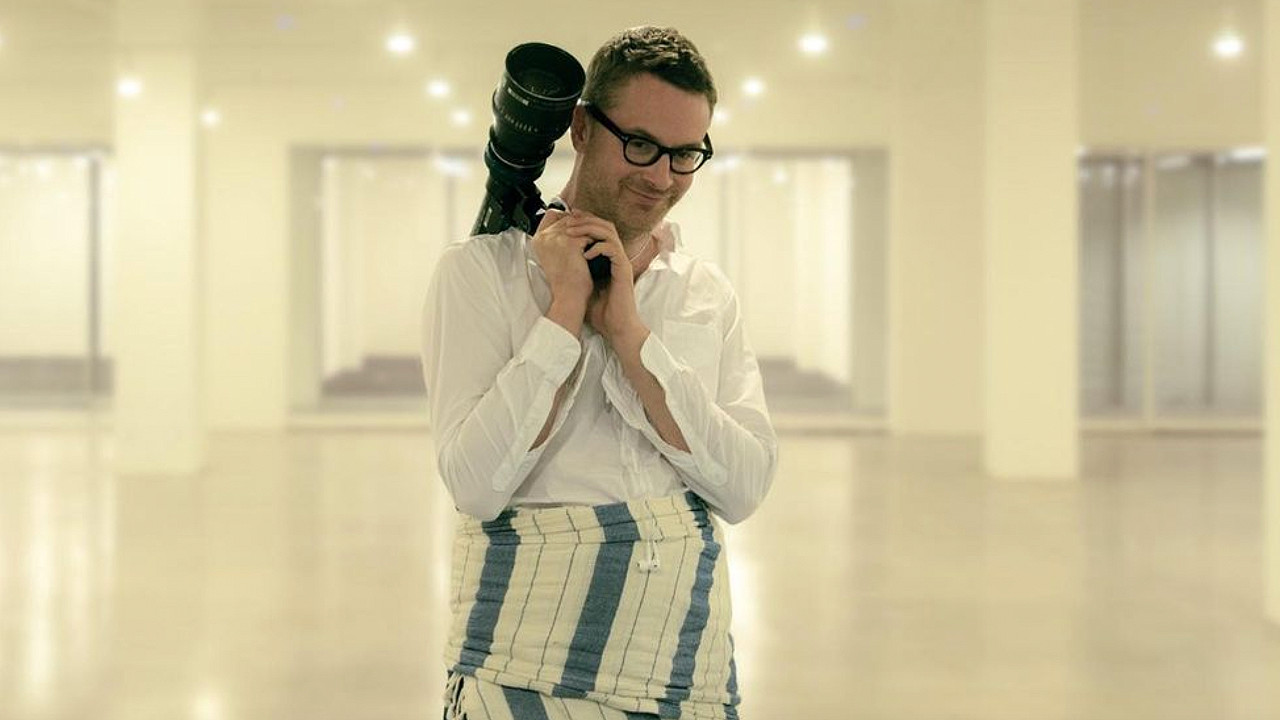 Nicolas Winding Refn supporta lo sciopero di attori e sceneggiatori: "Sono completamente d'accordo"