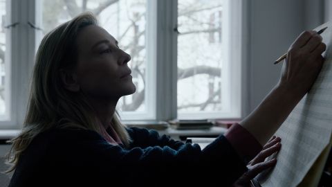 Tár, la direttrice d'orchestra di Cate Blanchett arriva su Sky Cinema e su NOW