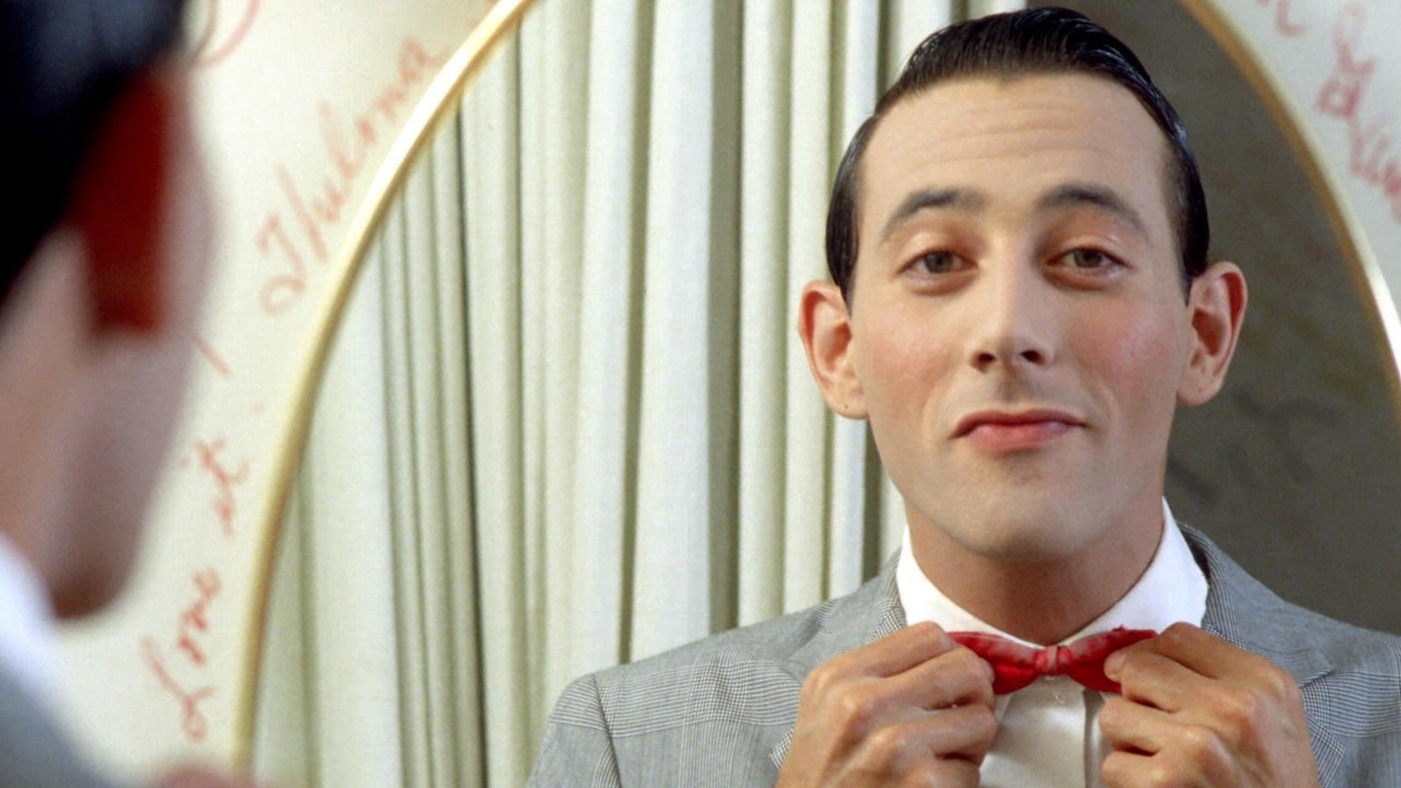 Quiz Lady - La commedia targata Hulu contiene un cameo postumo di Paul Reubens