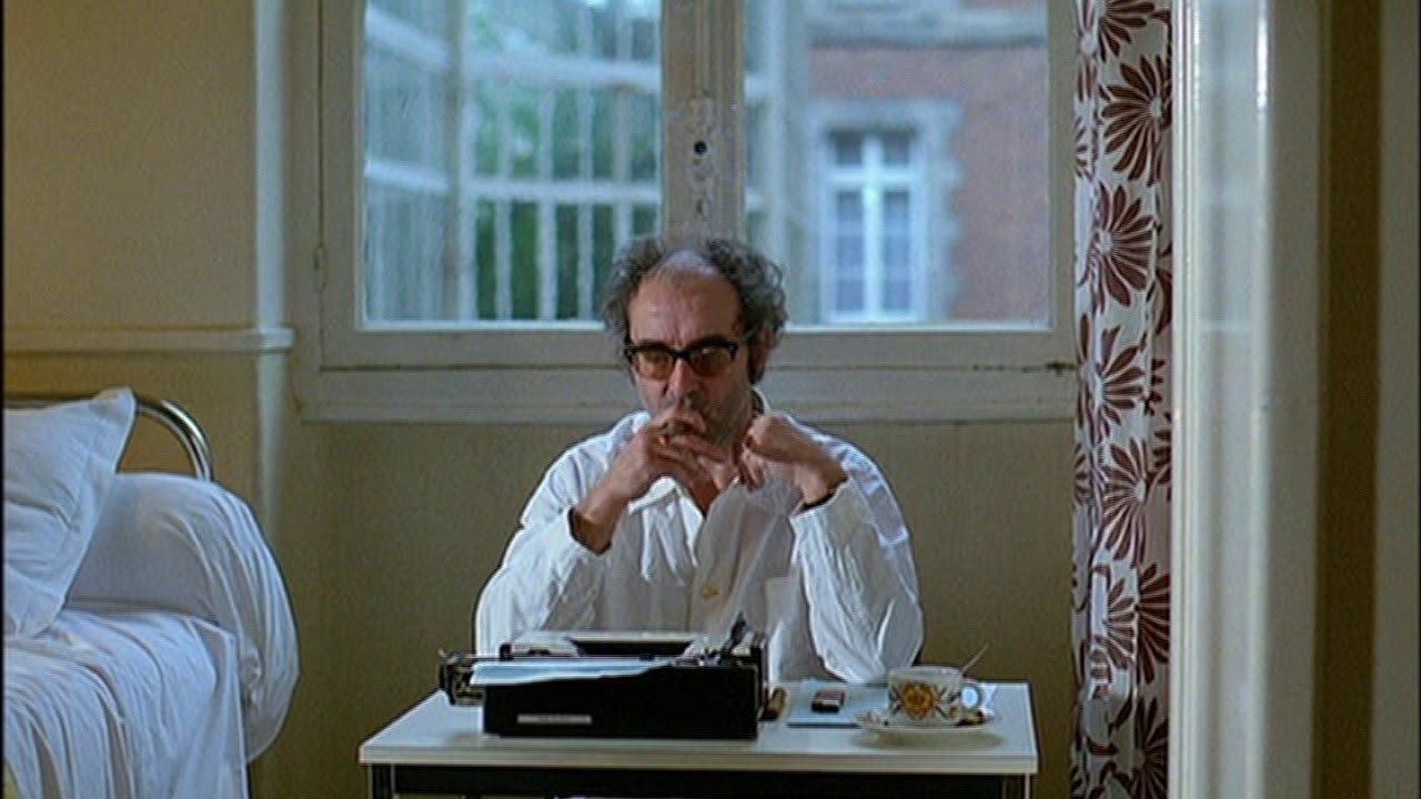 A un anno dalla scomparsa di Jean-Luc Godard riscopriamo i suoi migliori film in streaming