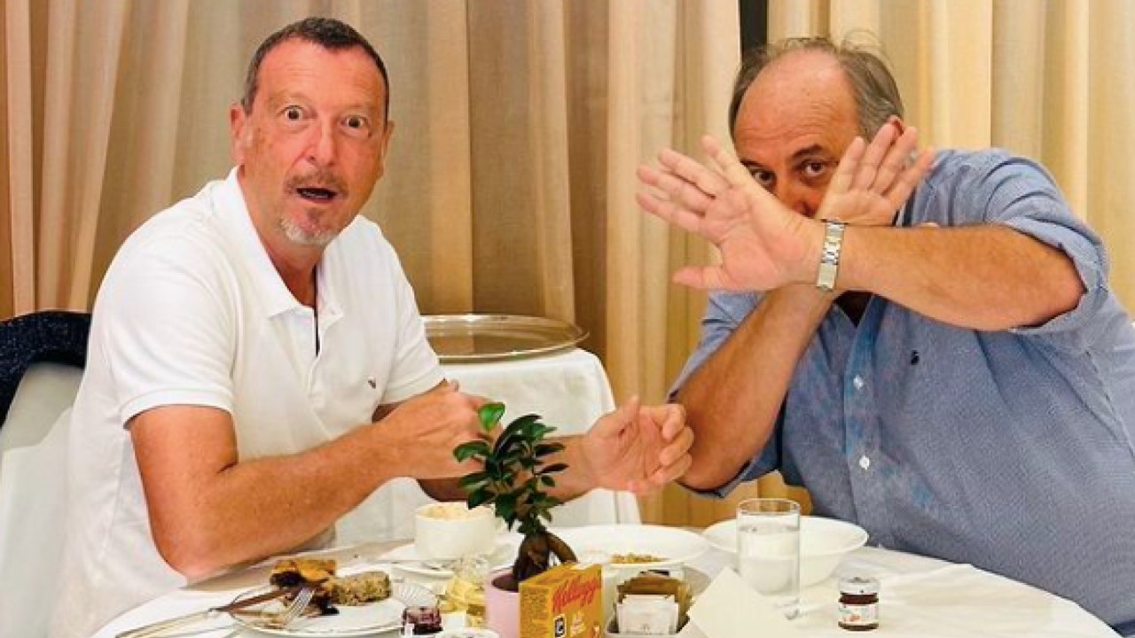 Gerry Scotti lancia una nuova provocazione sul Festival di Sanremo 2023: ''Questa volta vado''