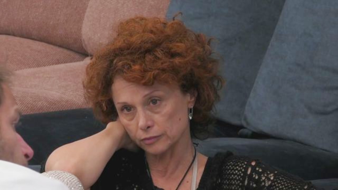 Grande Fratello, Beatrice Luzzi: "Non so cosa fare con Giuseppe, è una situazione complicata" (VIDEO)