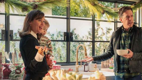 Family Switch, la famiglia Walker alle prese con uno scambio di corpo di gruppo arriva su Netflix