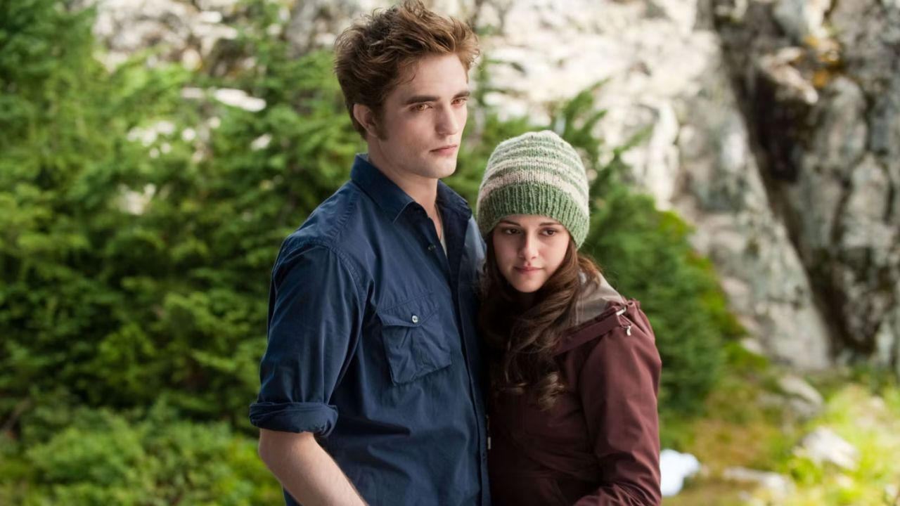 Twilight, Kristen Stewart e Catherine Hardwicke imbucate alla festa di compleanno di Robert Pattinson