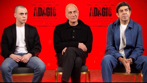 Adagio, la fine di un'era criminale: video intervista con Pierfrancesco Favino e Stefano Sollima