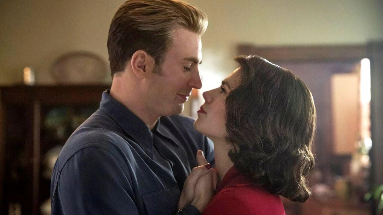 Captain America, Steve Rogers e Peggy Carter hanno avuto dei figli? Hayley  Atwell affronta la teoria