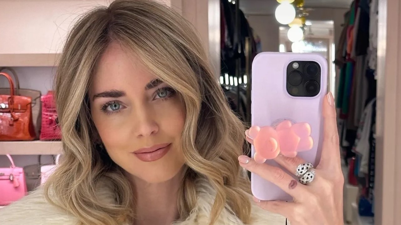 Chiara Ferragni indagata per truffa anche per le uova di Pasqua e la  bambola, i legali: «La sua innocenza emergerà»