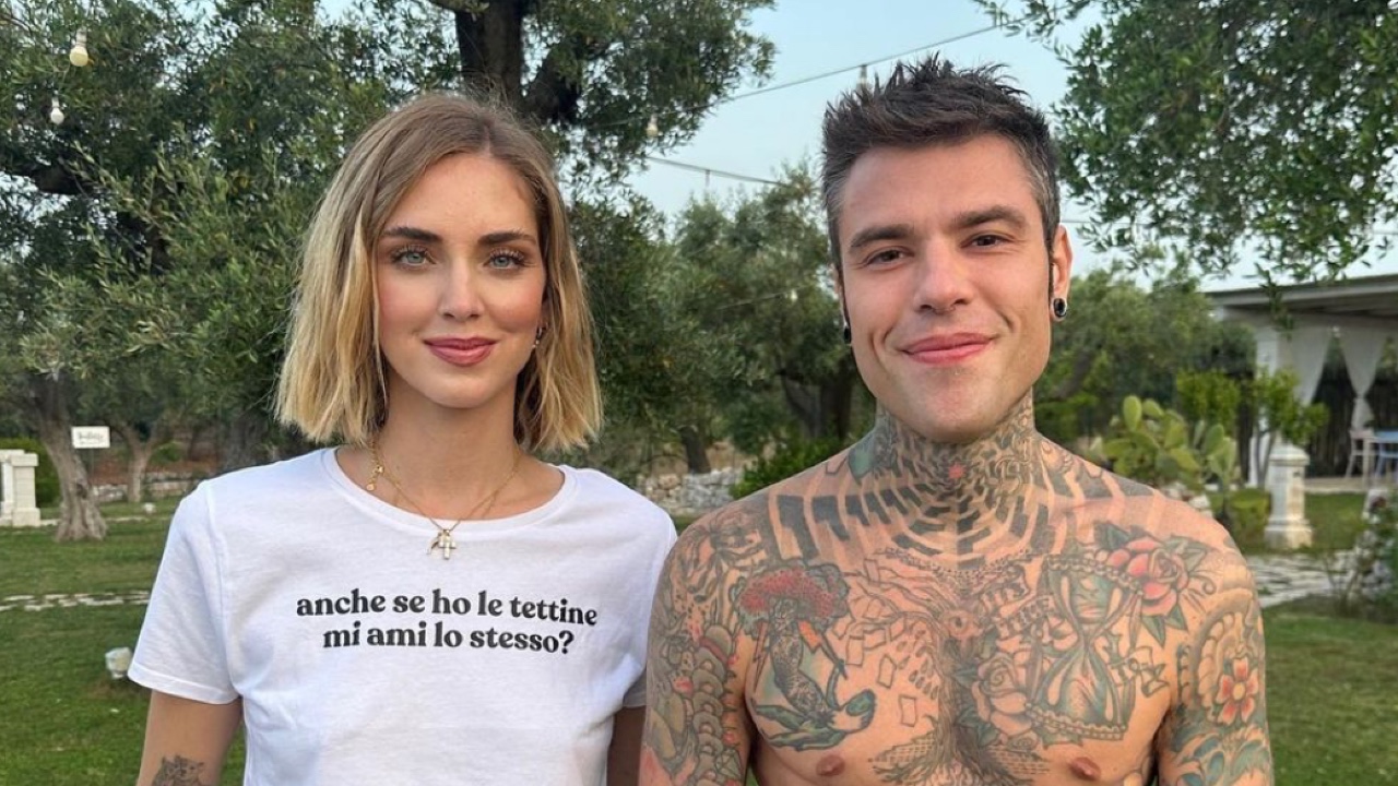 Chiara Ferragni E Fedez Sempre Più Lontani | Lei Fugge Con La Famiglia ...