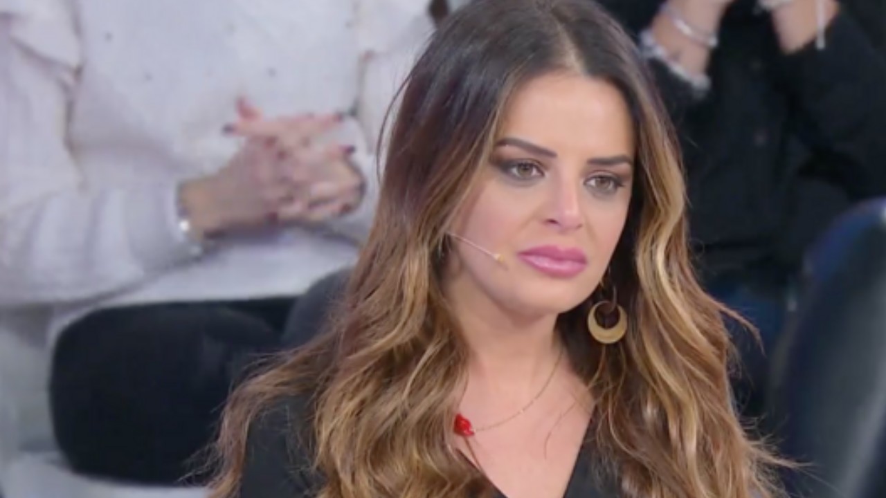Uomini e Donne, Roberta Di Padua a cuore aperto: "Alessandro non è l'uomo che voglio al mio fianco, lo avevo idealizzato"