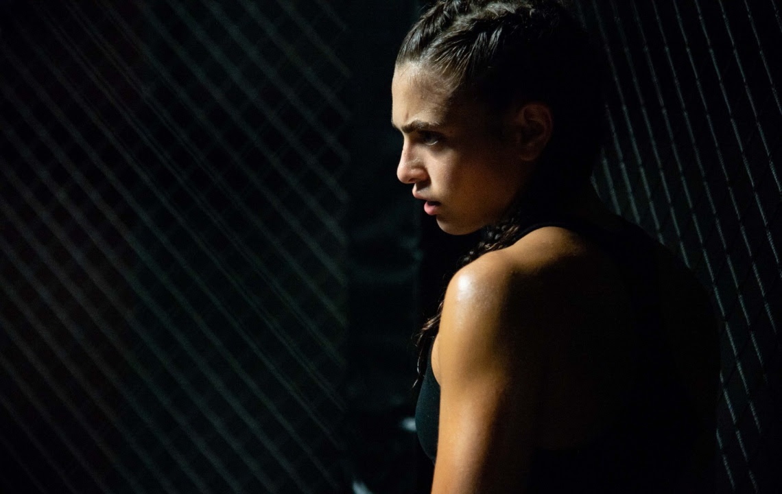 The Cage: in anteprima esclusiva una clip del boxing movie con Aurora Giovinazzo