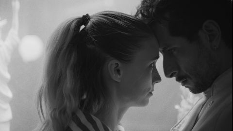 La cocina: la recensione del film di Alonso Ruizpalacios in concorso al Festival Berlino 2024