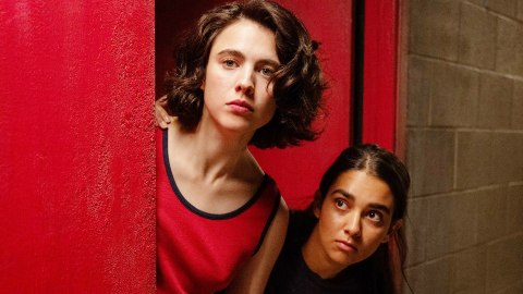 Drive-Away Dolls, Margaret Qualley: "È un viaggio on the road con l'amore", la nostra video intervista