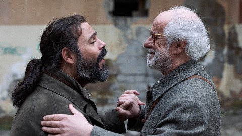 Caracas: Marco D'Amore e Toni Servillo presentano il loro sorprendente film tratto dal libro di Ermanno Rea