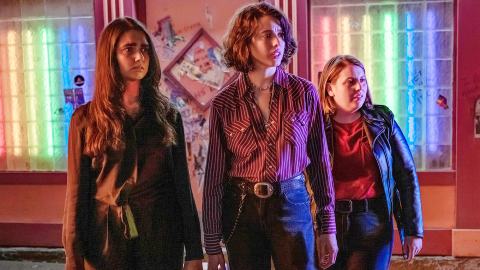 Drive-Away Dolls, Margaret Qualley: "Improvvisare? Il copione di Ethan Coen era perfetto!", la nostra video intervista