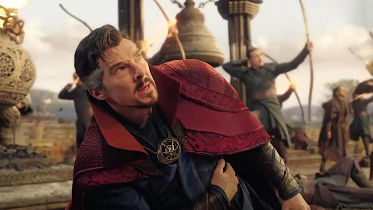 Doctor Strange, il regista rivela che il suo sequel sarebbe stato "completamente diverso"