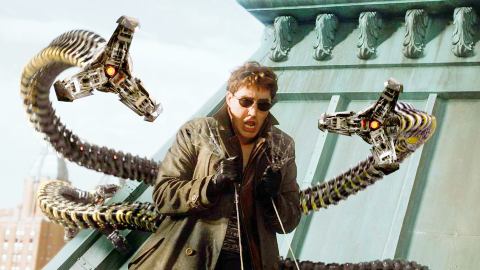 Alfred Molina: "Octopus di Spider-Man 2 mi ha cambiato la vita"