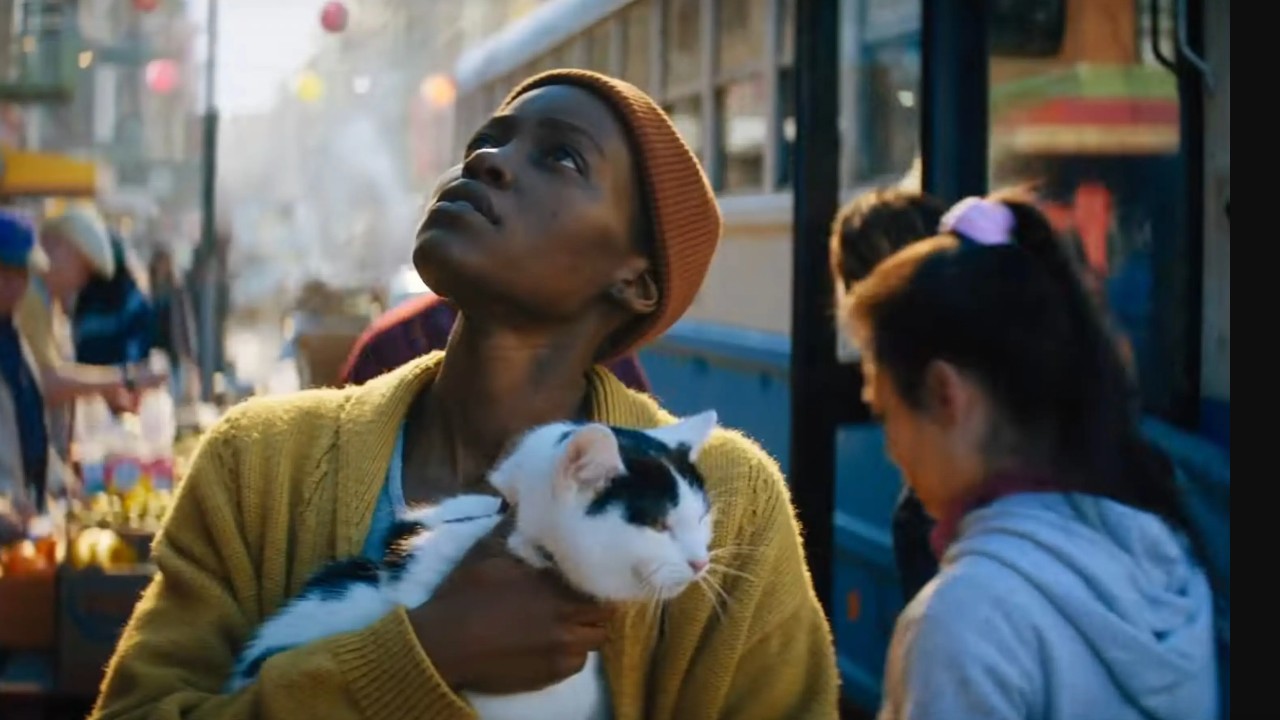 A Quiet Place   Giorno 1: Lupita Nyong’o ha dovuto fare la cat therapy per recitare con un gatto. Preferiva un armadillo