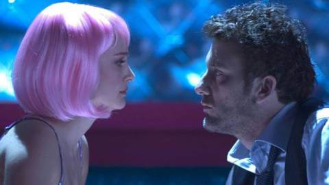 Closer, Clive Owen ricorda la scena più difficile da girare: "Brutale, mi sono sentito a disagio"