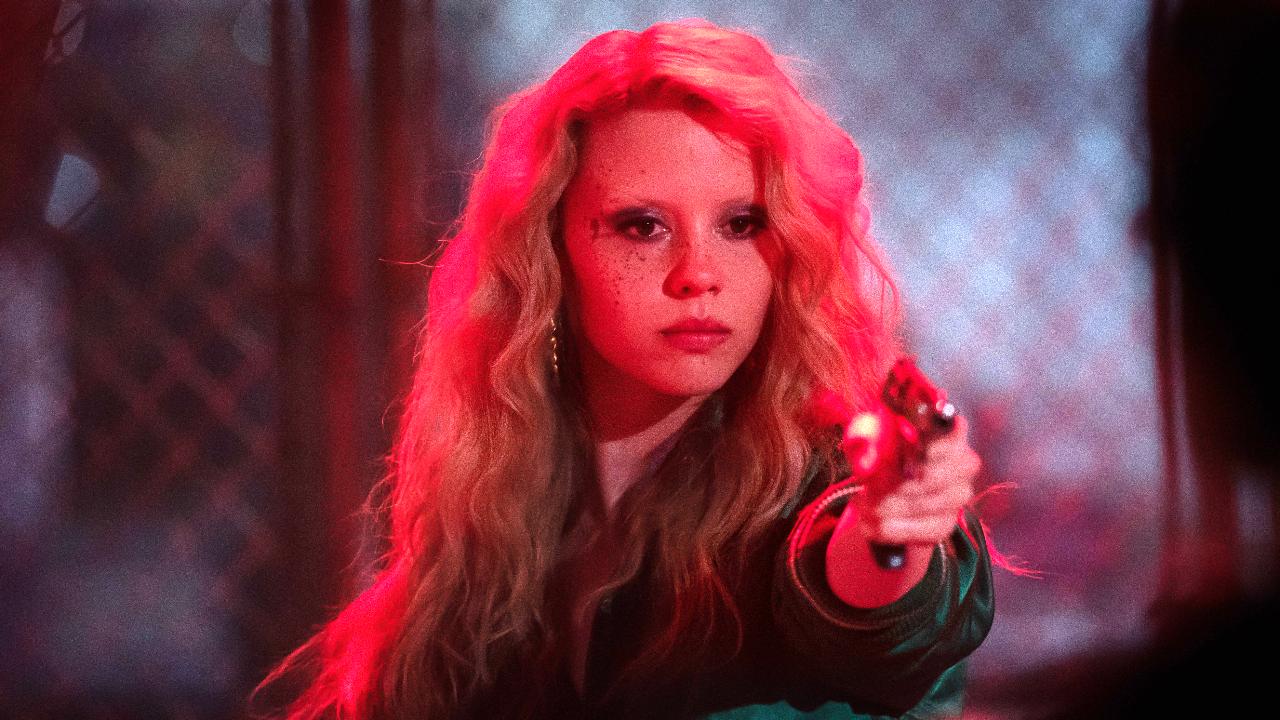 Paul Schrader vede MaXXXine, loda Ti West ma si chiede perché faccia solo slasher, ovvero trash